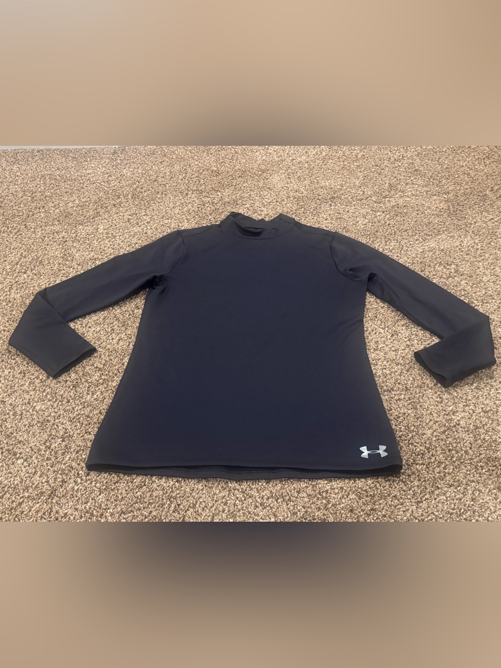 UA UNDER ARMOUR COLDGEAR SIZE LARGE